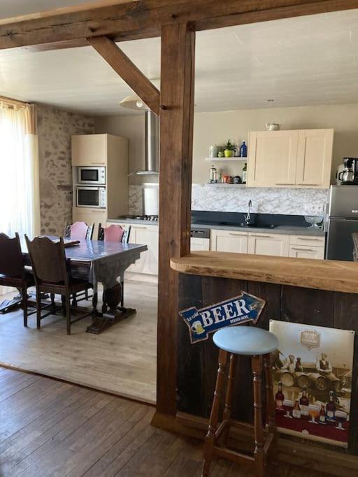 Grand Appartement Tres Clair Pres Centre Ville Argentat Zewnętrze zdjęcie